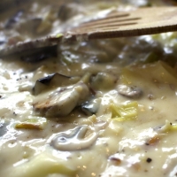 musroom-veg-pie-filling_lynn_hilditch_catering